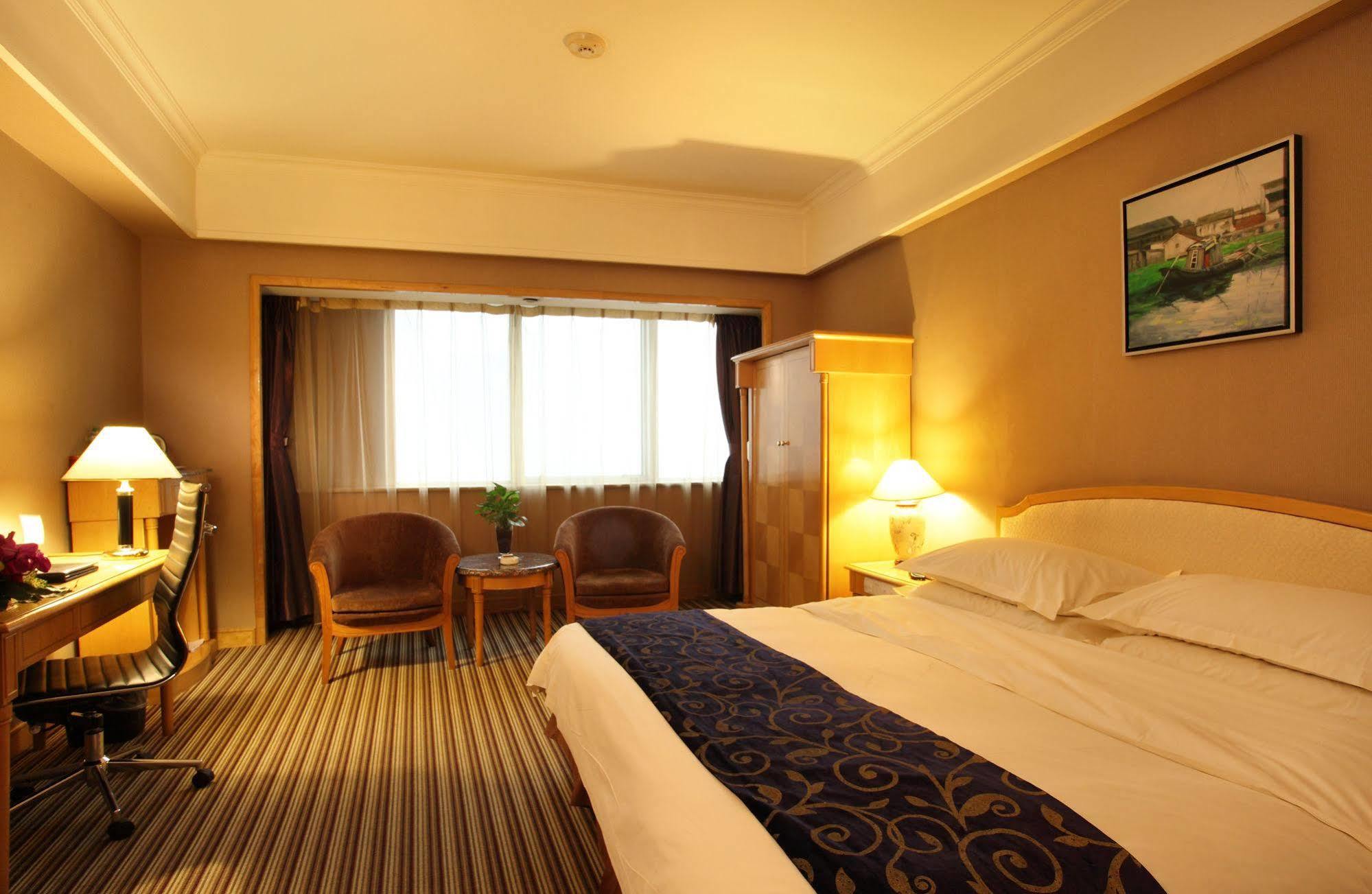 Weilai Conifer Hotel Zhengzhou Eksteriør bilde