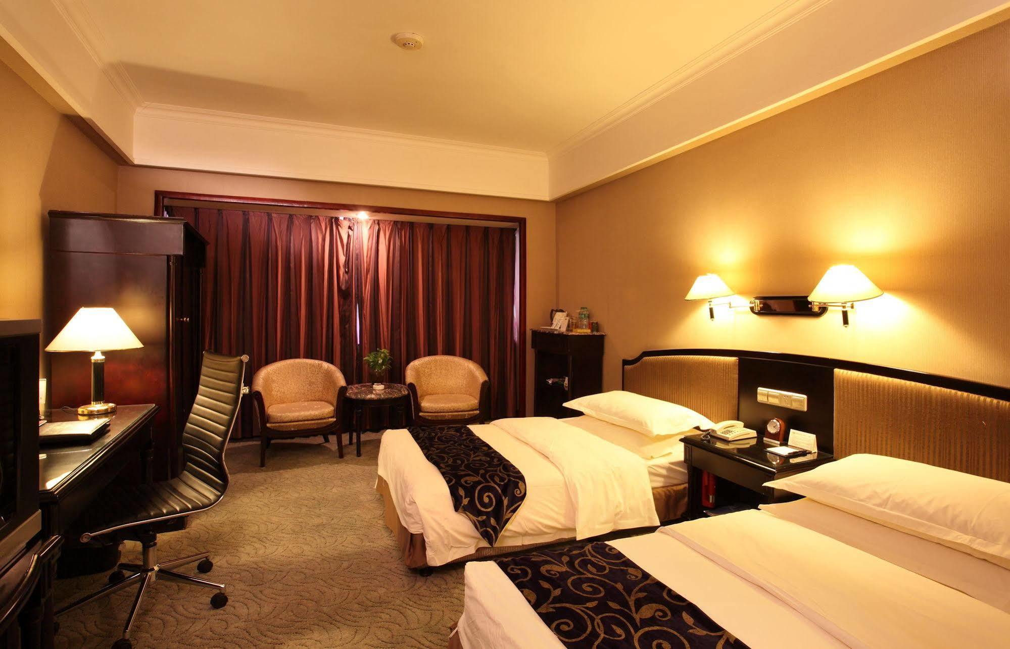Weilai Conifer Hotel Zhengzhou Eksteriør bilde